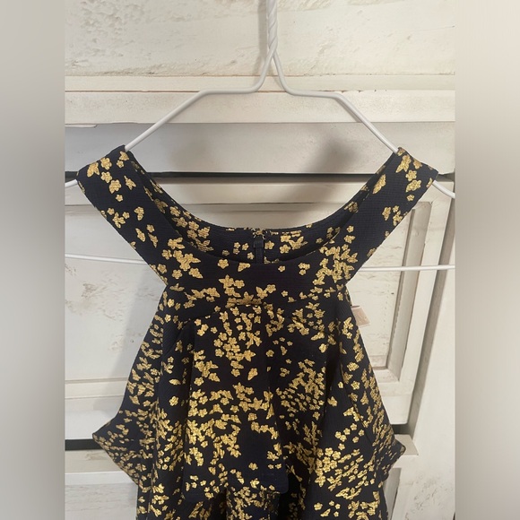 MICHAEL Michael Kors Cold Shoulder Top - Navy and Gold - Picture 4 of 9